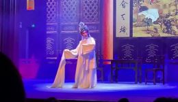 粤剧折子戏《活捉张三郎》超清资源，黄春强韩芳芳主演在线下载下载