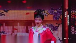 石榴开花红似火