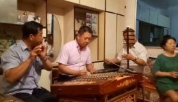 二人台经典《卖胰子》mp3/mp4下载 - 王顺利李春霞名家名段下载