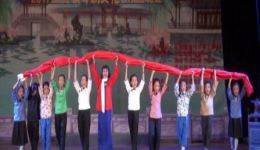 粤剧《绣红旗》高清戏曲视频MP4下载，曾小敏主演，经典革命题材戏曲资源