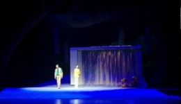 现代淮剧《留守村长留守鹅》片段殷金龙陈丽娜精彩演唱，乡村故事在线看下载