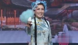 闫淑平演绎经典二人转《王二姐思夫》，单出头精彩呈现东北戏曲韵味