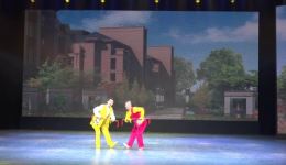 二人转《老爸老妈》阿宝王二妮主演 经典家庭题材戏曲mp4视频下载下载