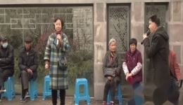 甬剧《半把剪刀》选段宁波戏迷西塘河公园精彩演绎,传承地方戏曲魅力 甬剧《半把剪刀》选段宁波戏迷西塘河公园精彩演绎,传承地方戏曲魅力