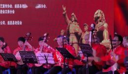 越剧《谱写共产主义新篇章》高清资源下载,经典红色题材戏曲,传承革命精神 越剧《谱写共产主义新篇章》高清资源下载,经典红色题材戏曲,传承革命精神
