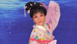 越剧经典《何文秀·心连心》陈瑞芬周静霞演唱，夫妻重逢感人剧情在线下载下载