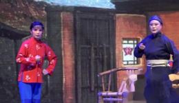 婺剧《红灯记》选段《痛说革命家史》厉未珍王笑笑表演，经典戏曲在线下载下载