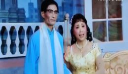 票友张玉芳六十华诞沪剧演唱会经典唱段汇聚,沉浸式体验沪剧传承盛宴 票友张玉芳六十华诞沪剧演唱会经典唱段汇聚,沉浸式体验沪剧传承盛宴