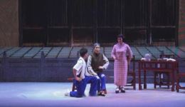 原创抗日小粤剧《挽臂振雄风》广州市工人粤剧团精彩演出,不容错过 原创抗日小粤剧《挽臂振雄风》广州市工人粤剧团精彩演出,不容错过