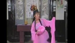 秦雪梅观画