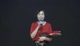 姚剧《庵堂相会·桃红柳绿百草青》朱利萍主演,经典传统剧目在线下载 姚剧《庵堂相会·桃红柳绿百草青》朱利萍主演,经典传统剧目在线下载